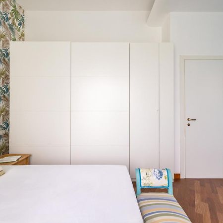 City Soul Apartment Blue Наполи Екстериор снимка